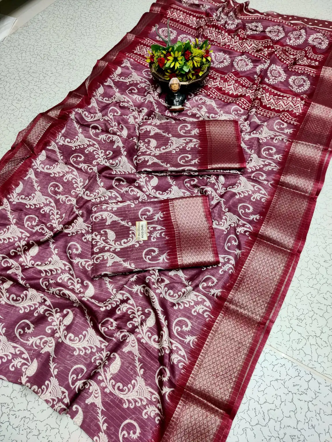 Cream Paisley Scroll Jaal Print Zari Semi Silk Saree